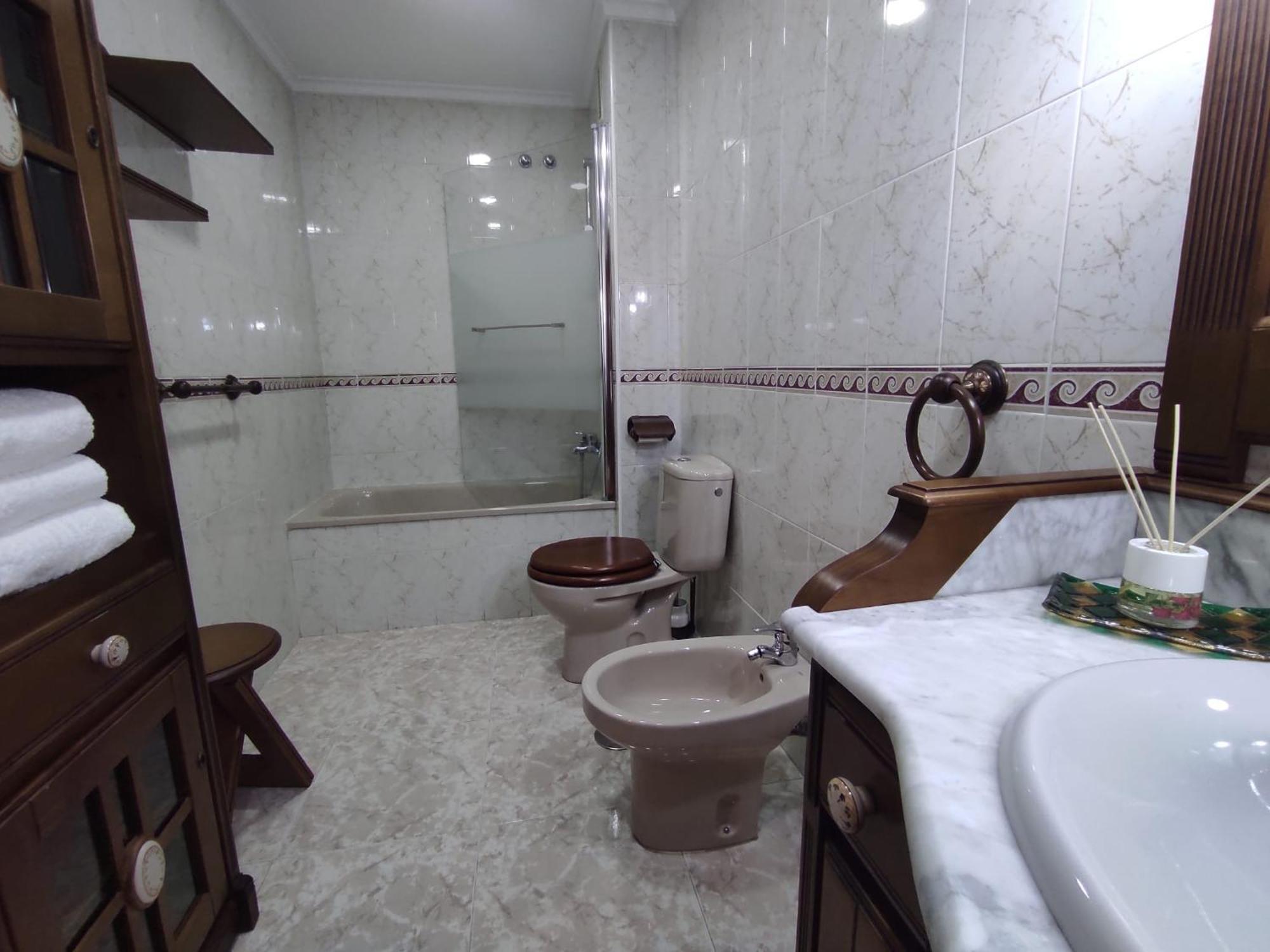 Avello Oviedo Con Parking Apartment Bagian luar foto