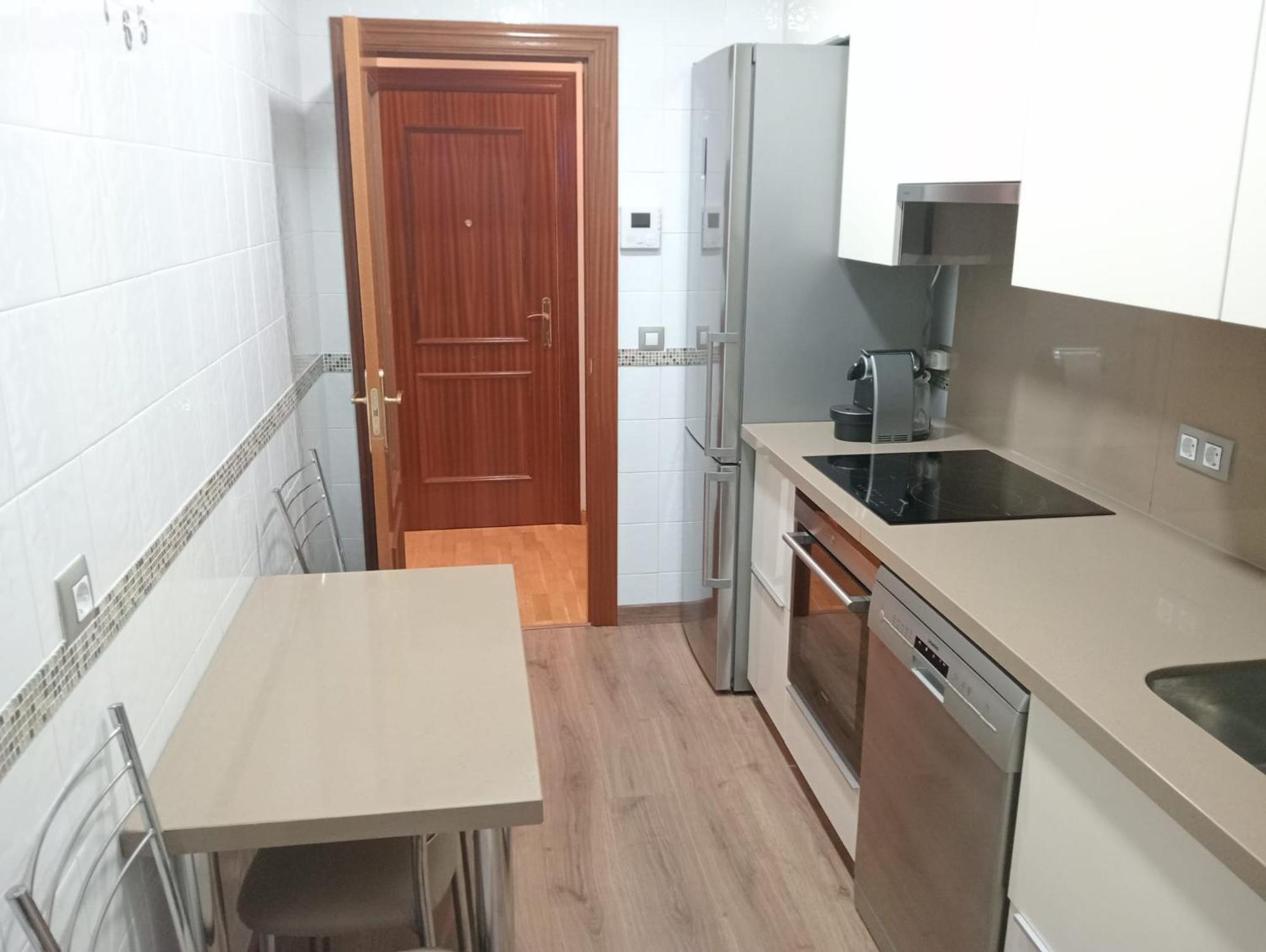 Avello Oviedo Con Parking Apartment Bagian luar foto