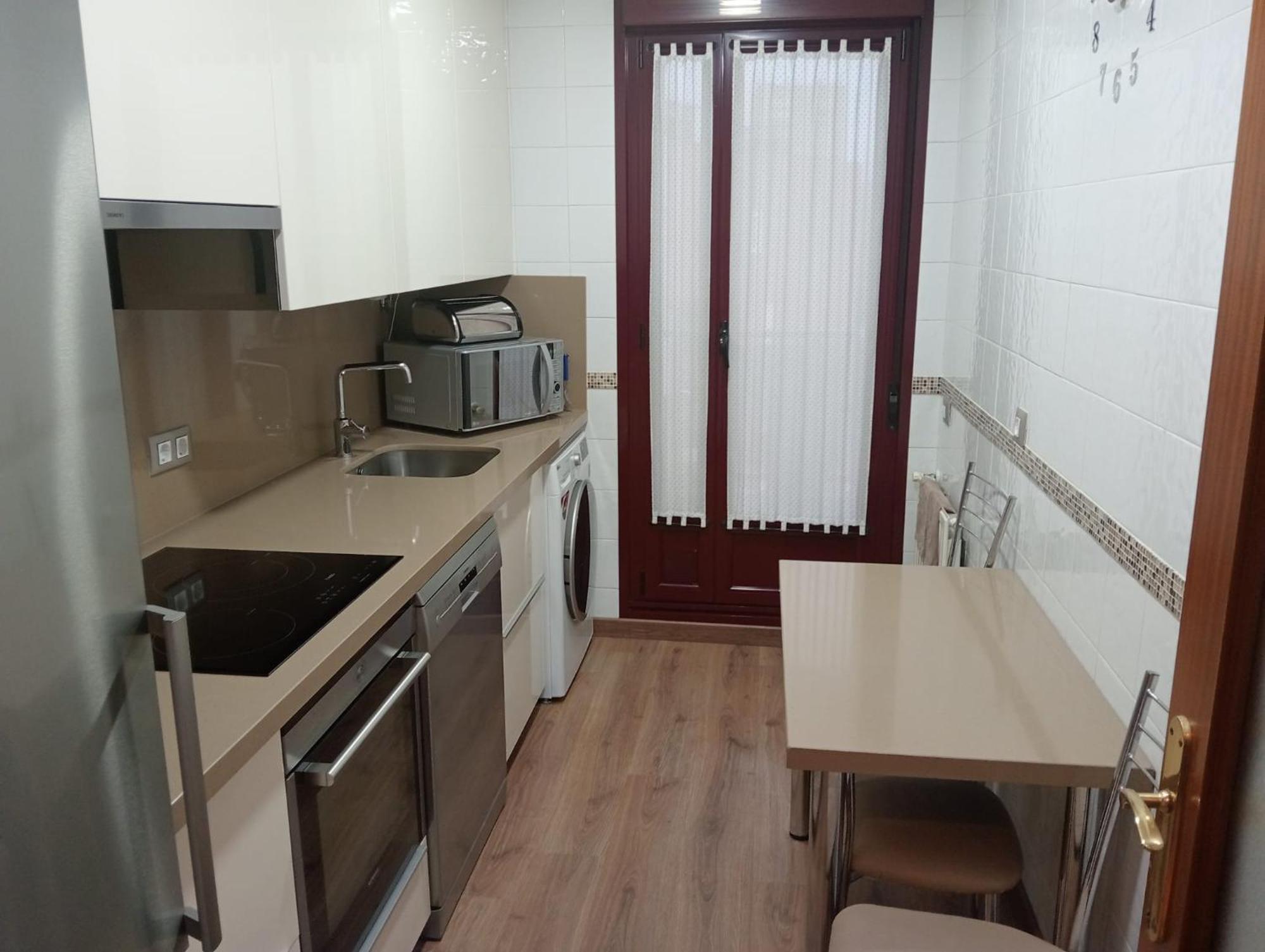 Avello Oviedo Con Parking Apartment Bagian luar foto