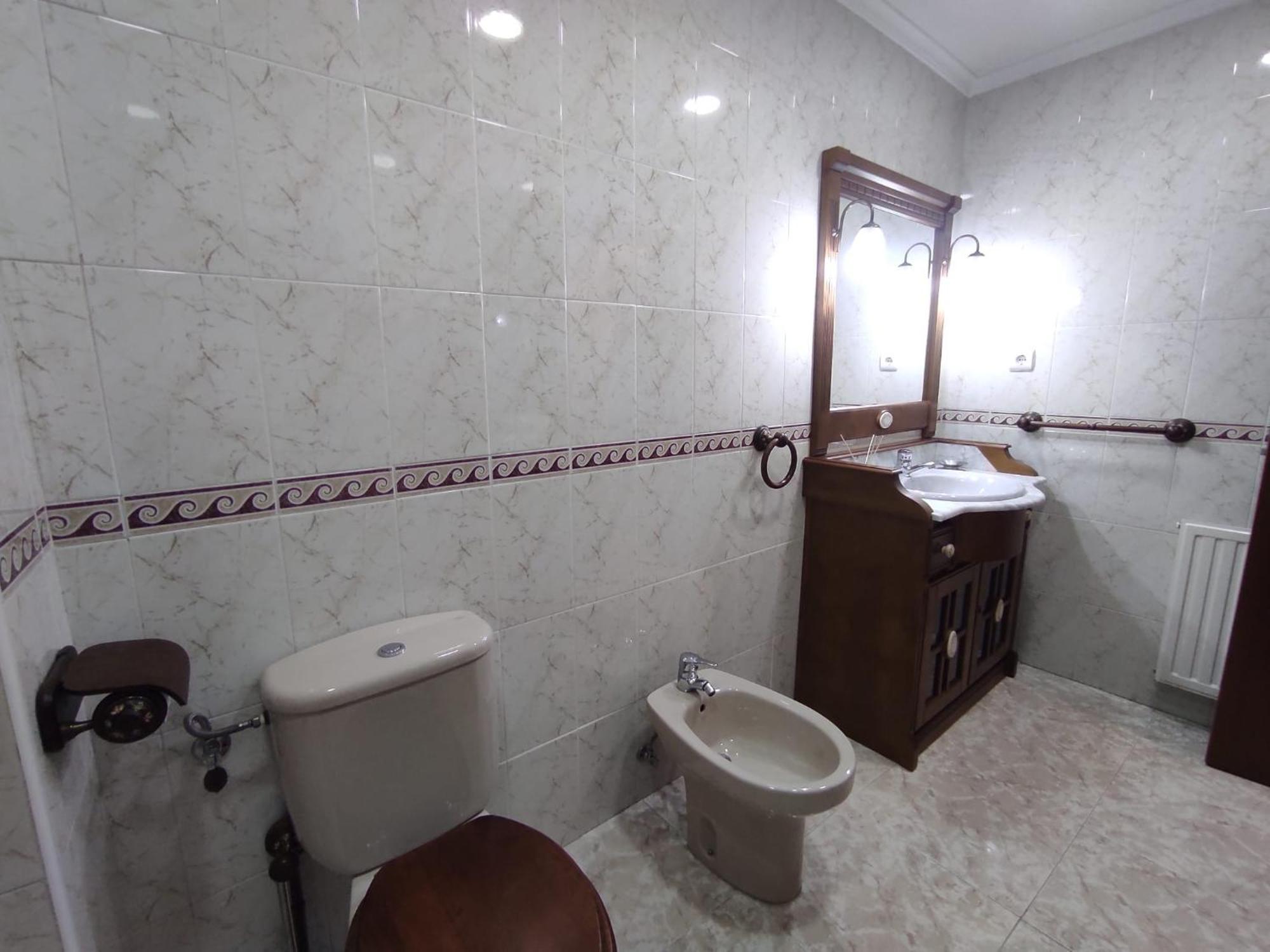 Avello Oviedo Con Parking Apartment Bagian luar foto