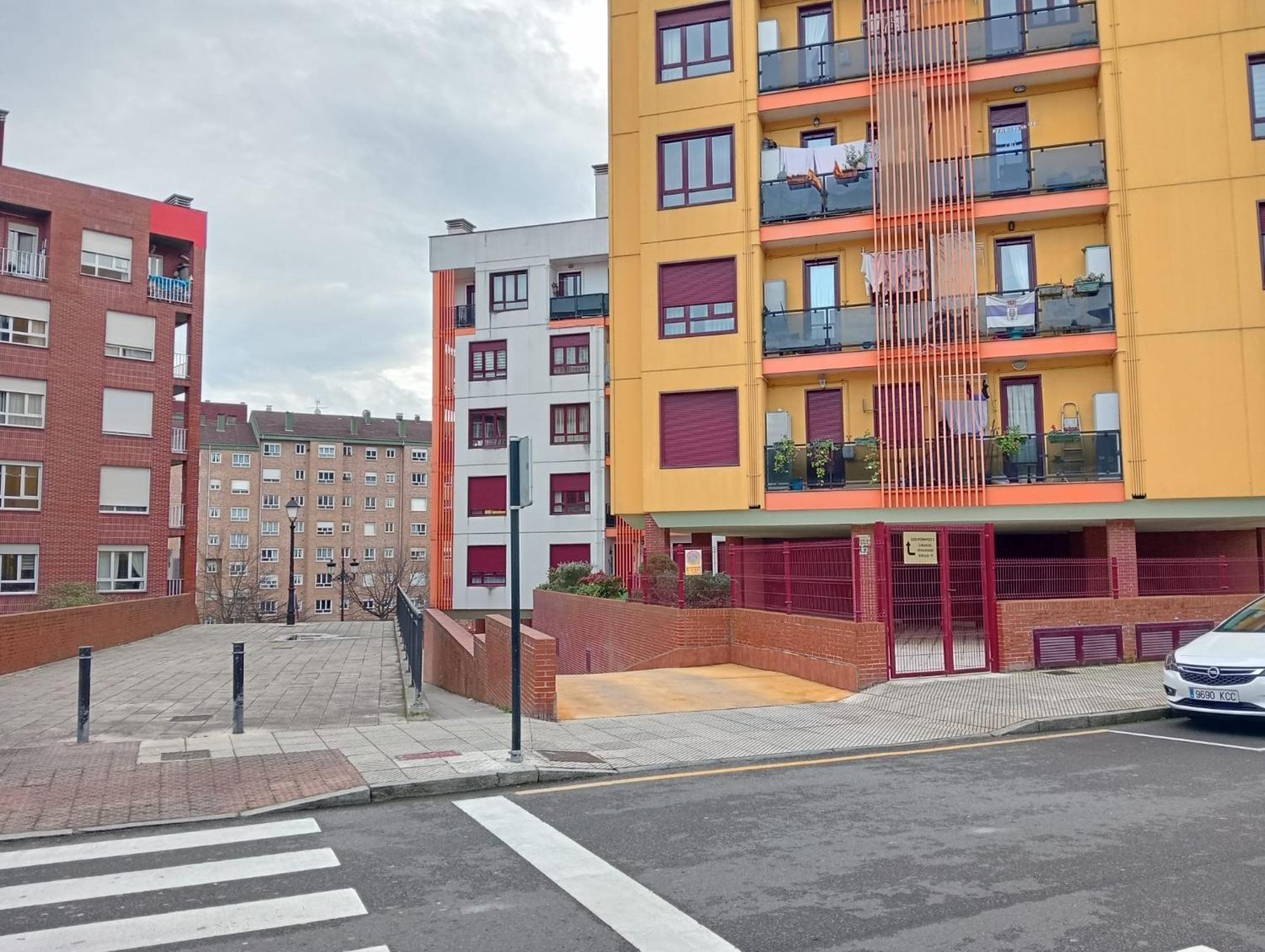 Avello Oviedo Con Parking Apartment Bagian luar foto